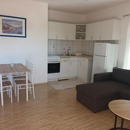 Apartman Nina Βόντιτσε Εξωτερικό φωτογραφία