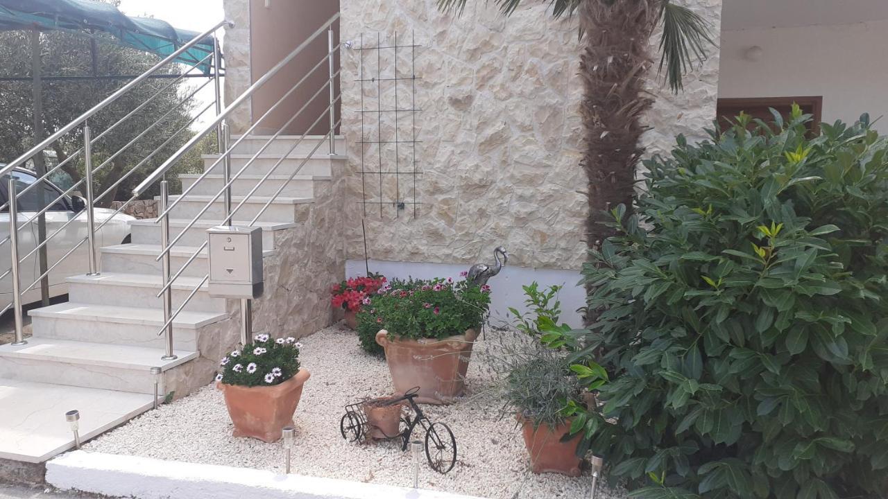 Apartman Nina Βόντιτσε Εξωτερικό φωτογραφία