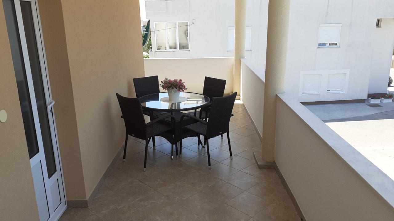 Apartman Nina Βόντιτσε Εξωτερικό φωτογραφία