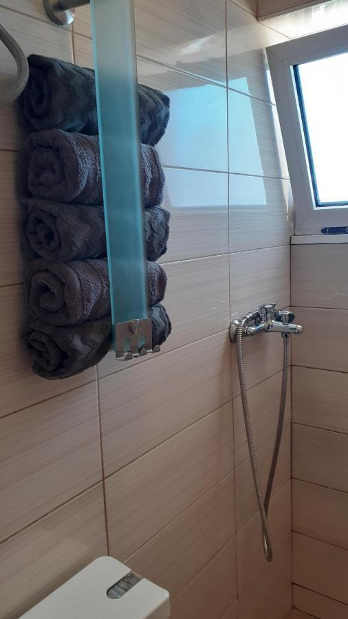 Apartman Nina Βόντιτσε Εξωτερικό φωτογραφία