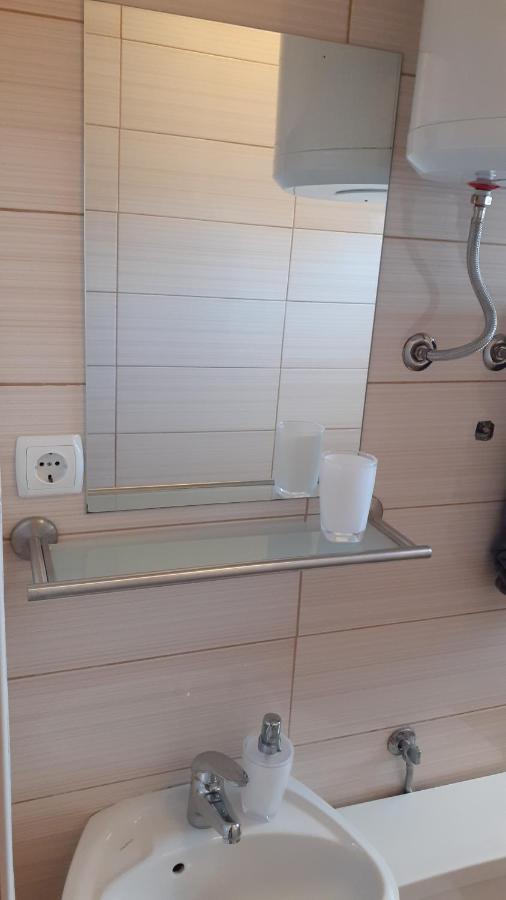 Apartman Nina Βόντιτσε Εξωτερικό φωτογραφία